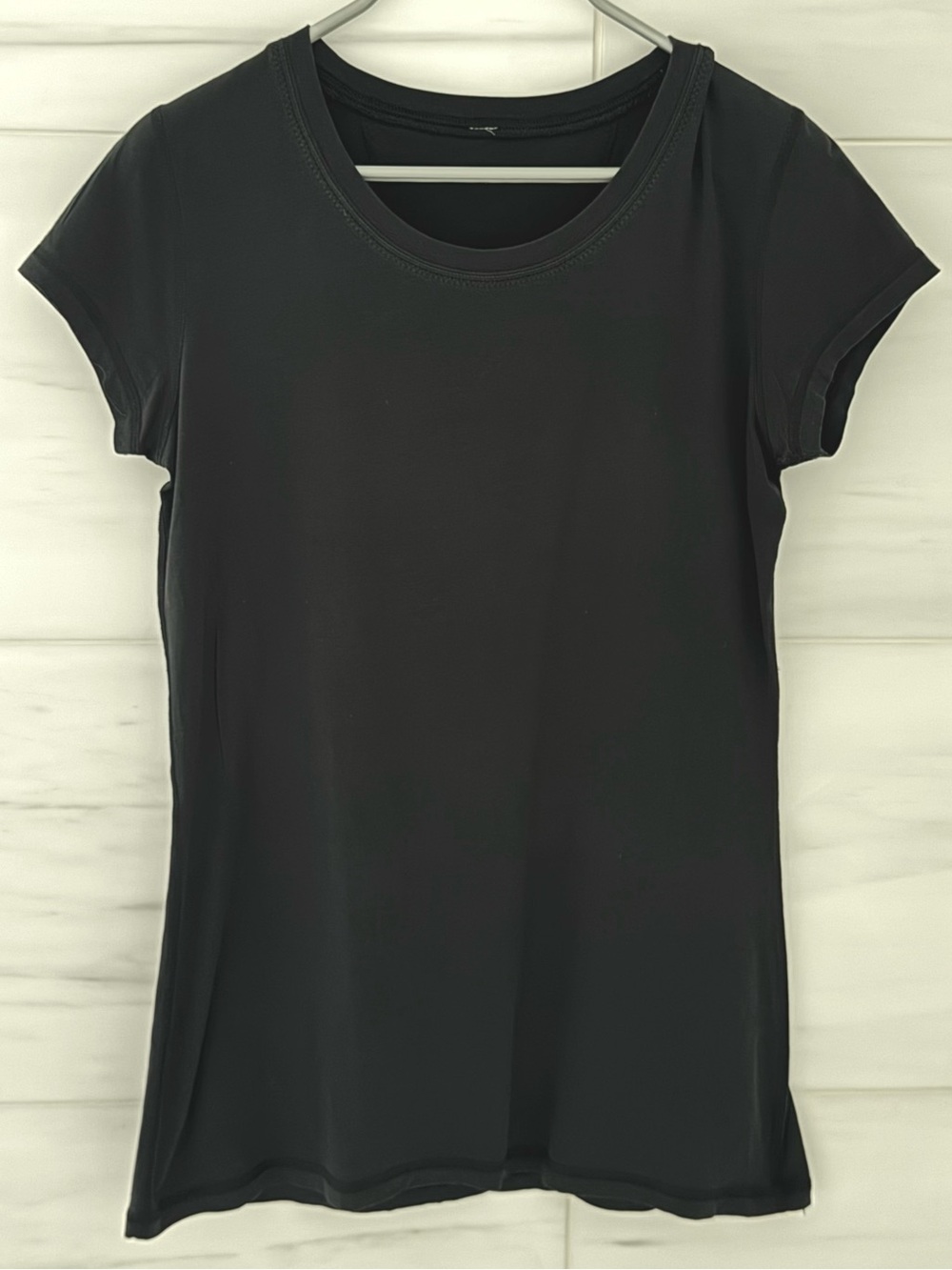 Lululemon Black Short Sleeve Shirt